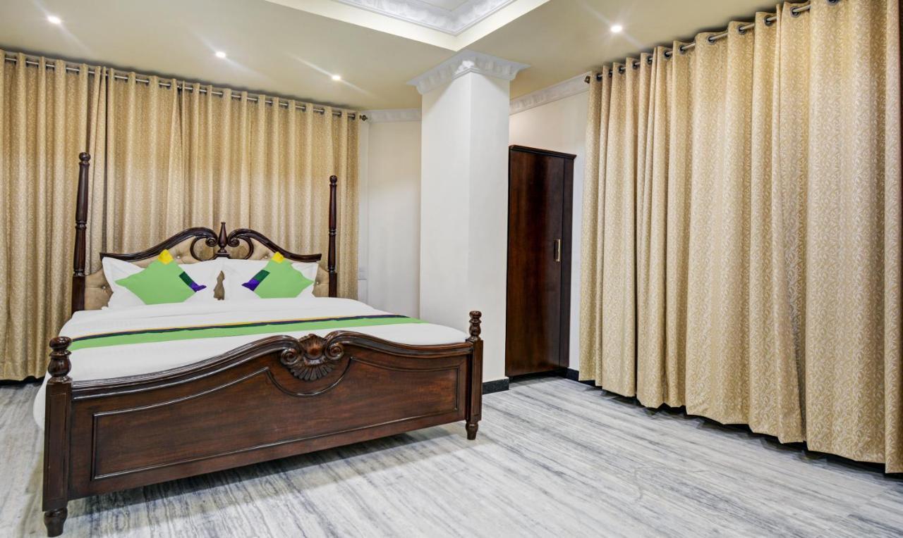 Treebo Jheel Mahal Hotel Udaipur Exterior foto